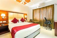 Zo Hunsur Road Hotel