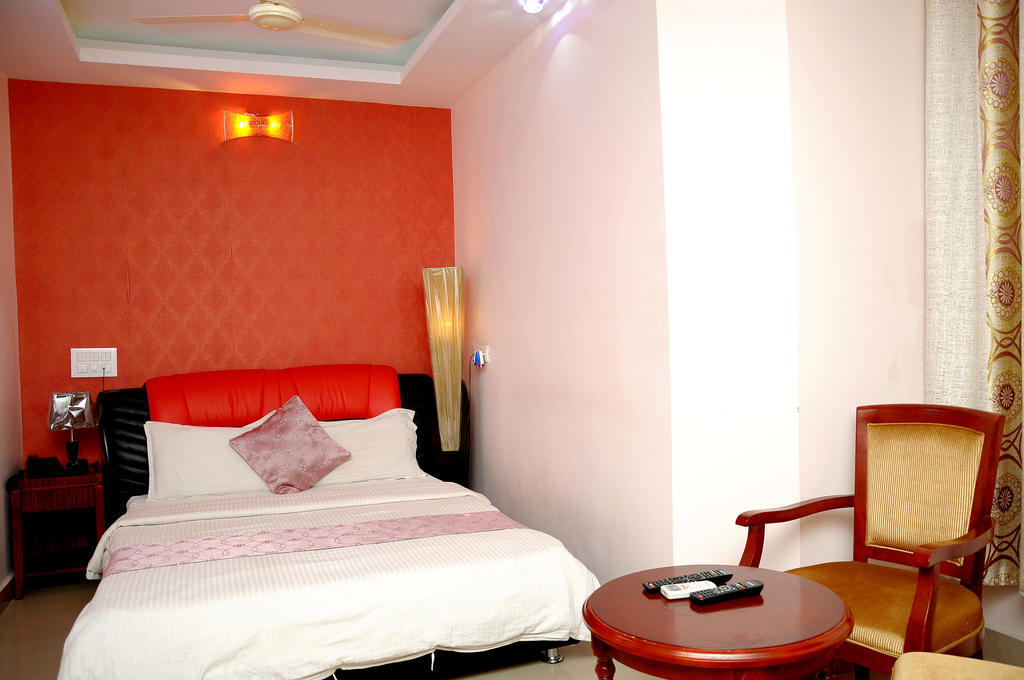Kings Kastle Hotel 2*