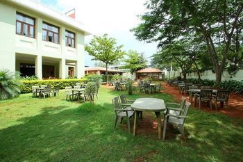 Sujatha Residency Hotel 3*