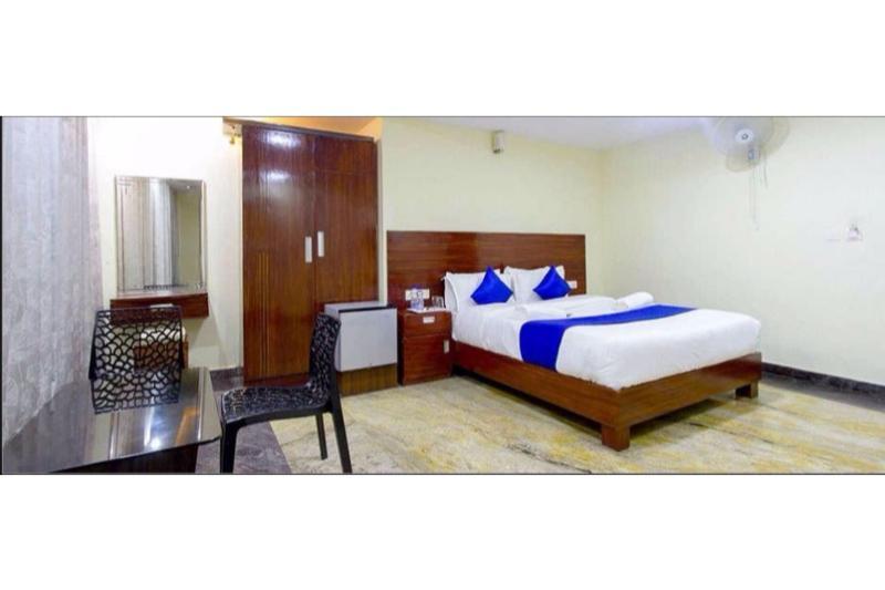 Fabhotel Olive Comforts Hotel