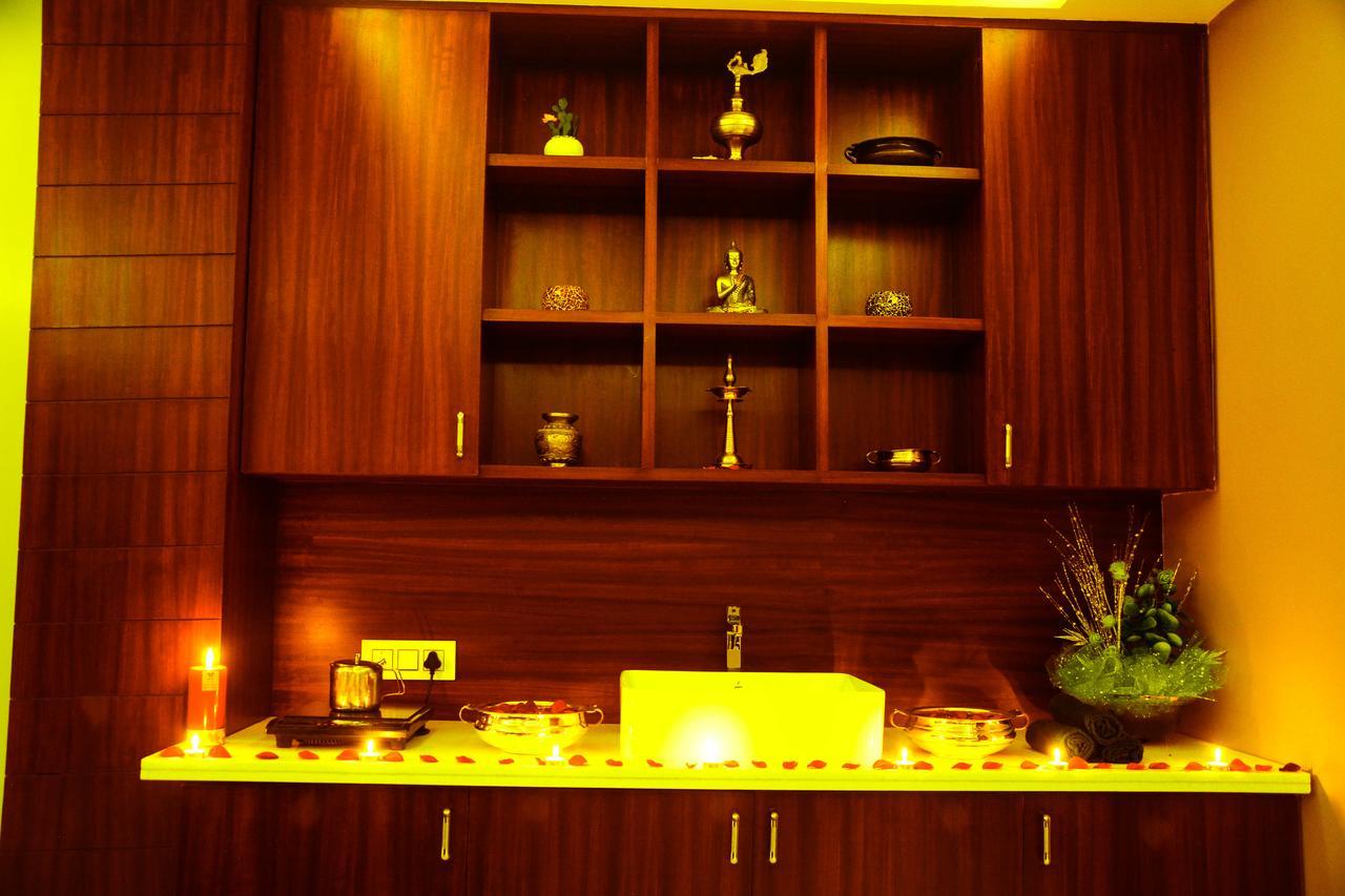 Sandesh The 4*