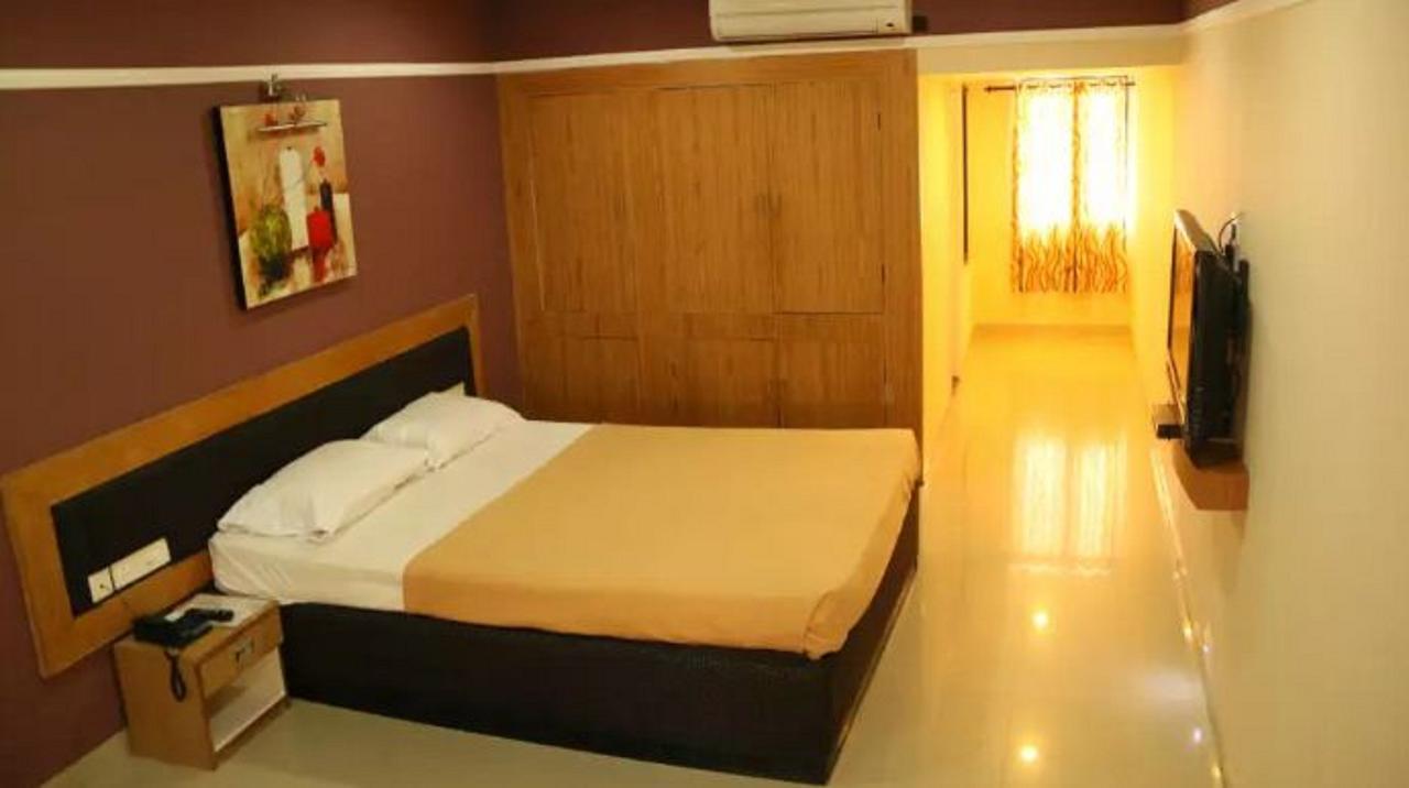 Complex Hotel Mysore