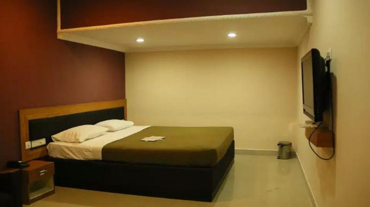 Hotel Complex 3*