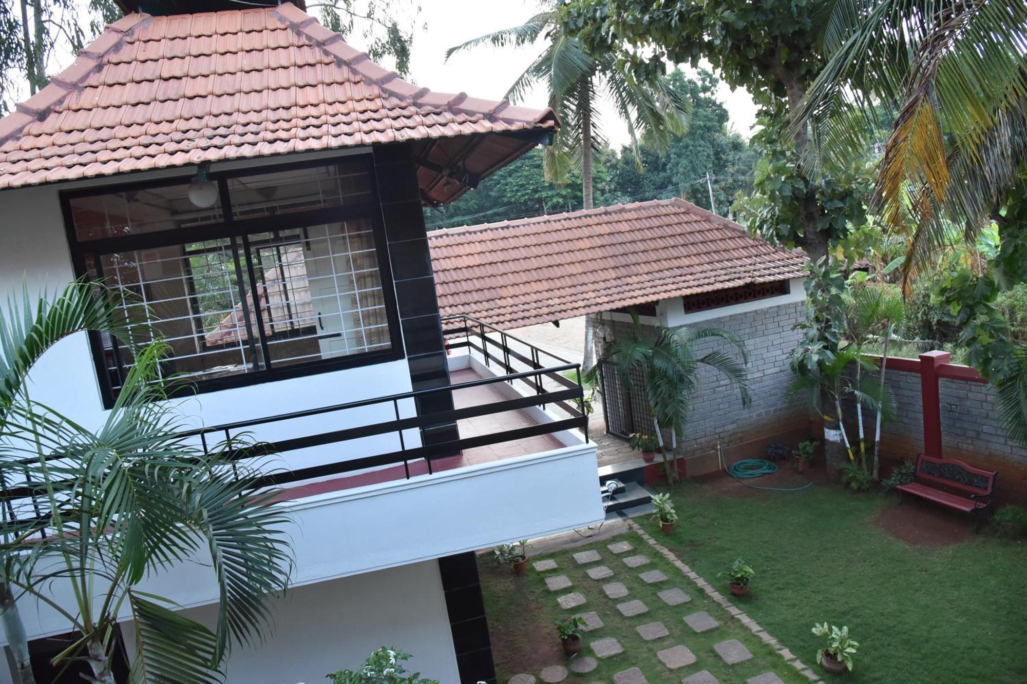 White Orchid Resorts 2* Mysore