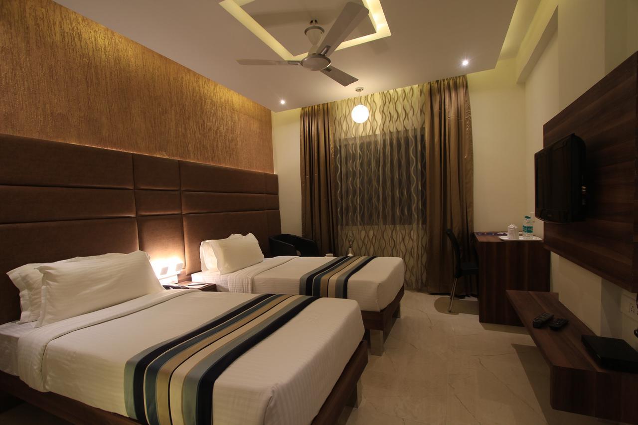 Hotel Sandesh Pride Mysore
