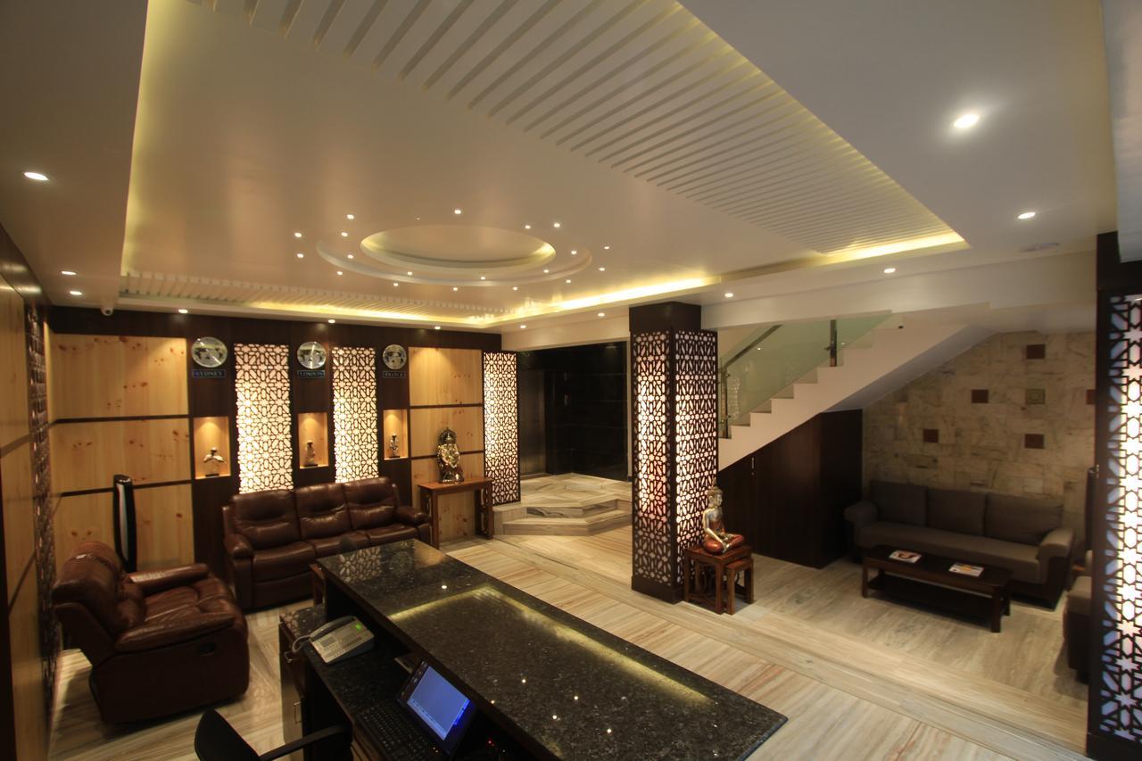 Hotel Sandesh Pride