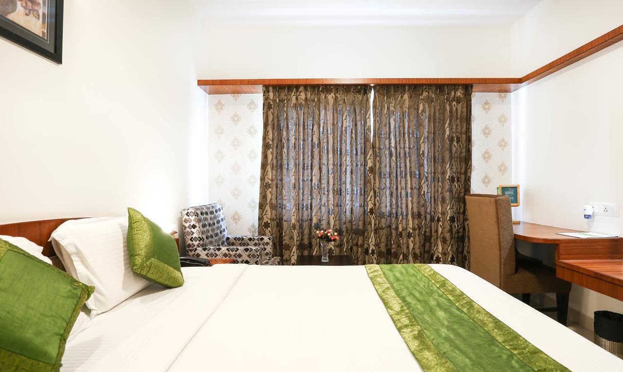Treebo Premium Akshaya Mahal 4*