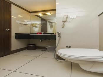 Oyo Premium Hotel
