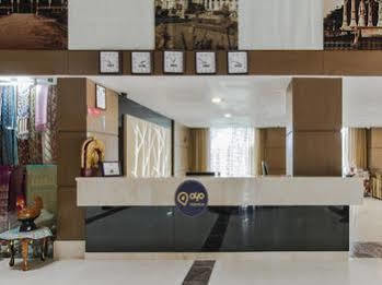 Hotel Oyo Premium 4*
