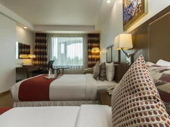 Hotel Oyo Premium 4*