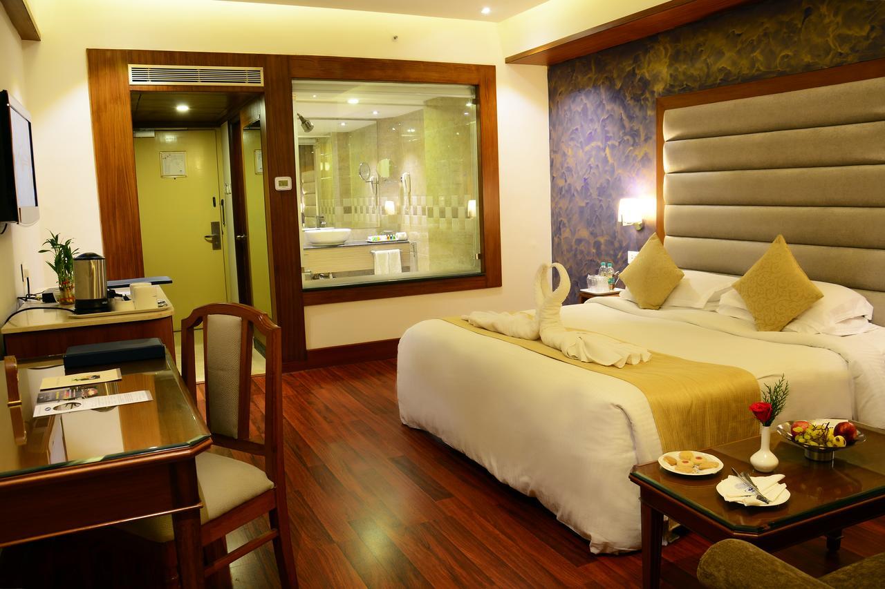 Hotel Sandesh The