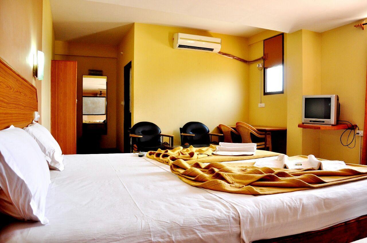 Sreeya Comforts Hotel