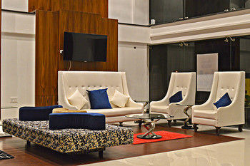 Hotel Oyo Premium Mysore Mg Road 3*