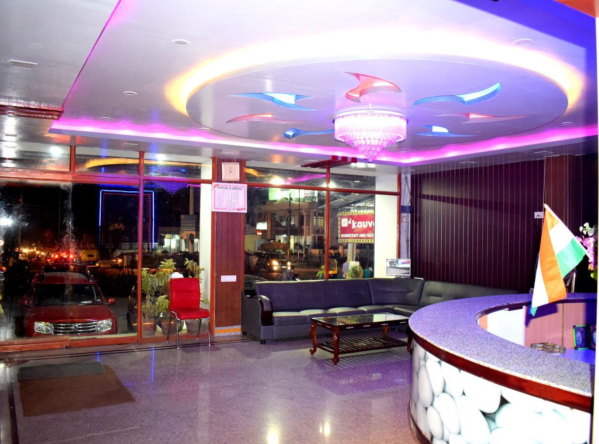 Kaveri Palace Hotel