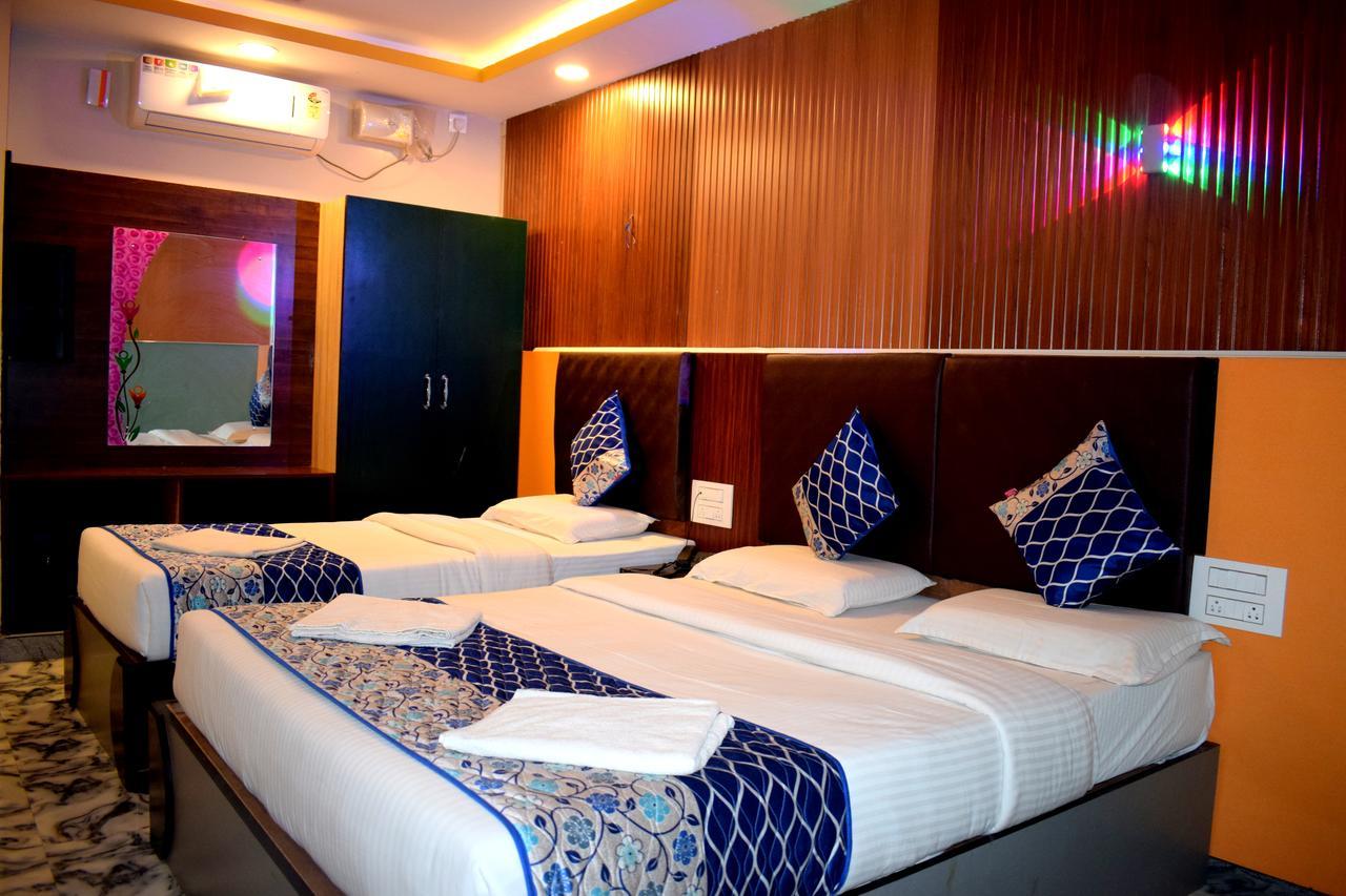 Kaveri Palace Hotel