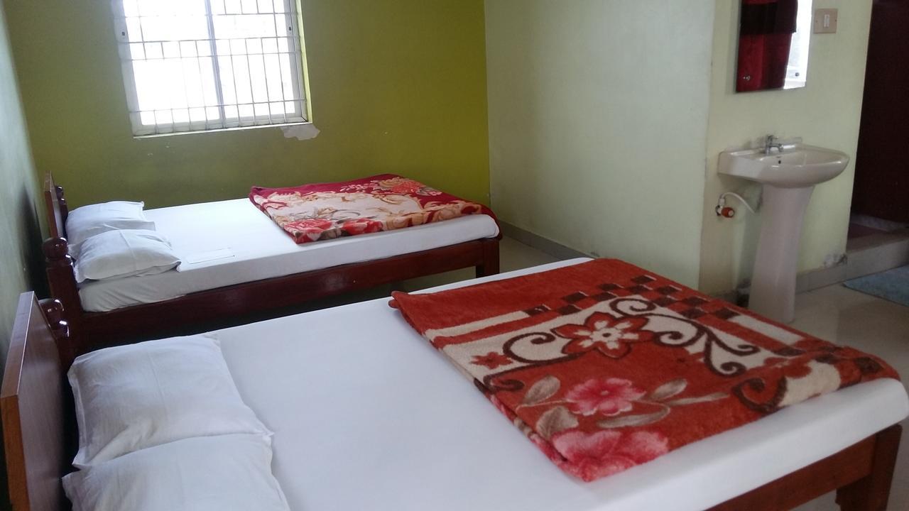 Yashaswiny Recidency *