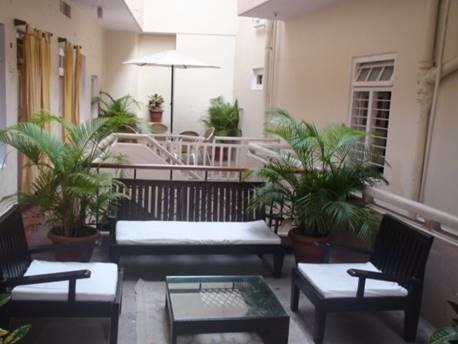 Maurya Hotel *