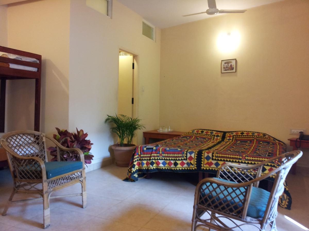 Hotel Maurya *