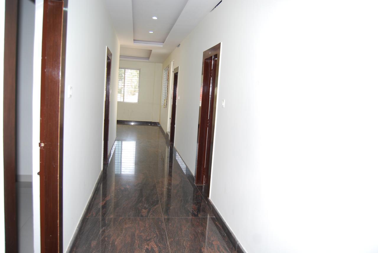 Hotel Pratham Residency 2*