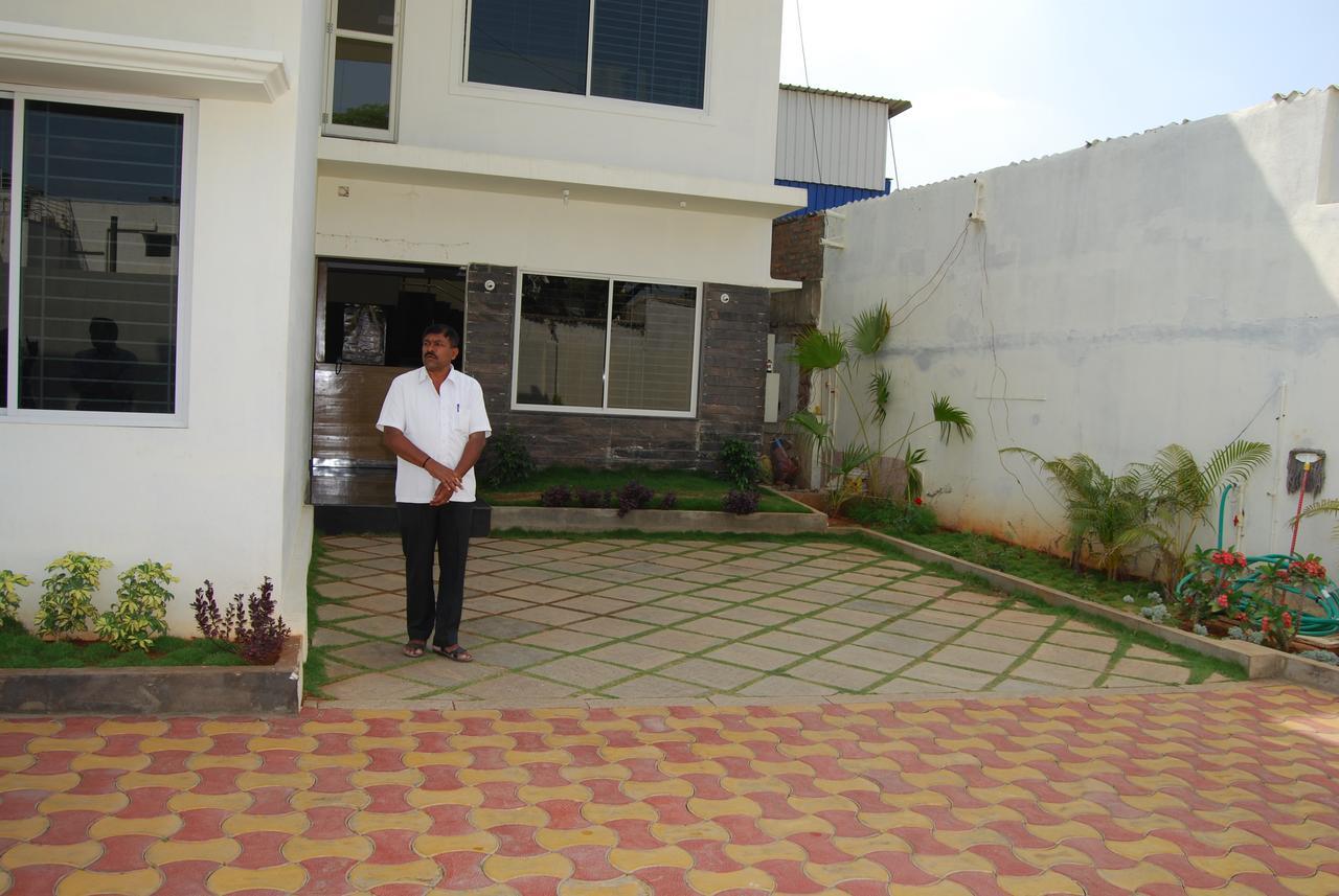 Hotel Pratham Residency