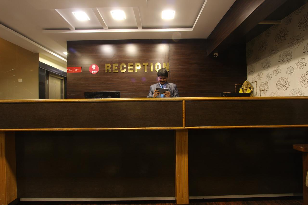 Hotel The Grand