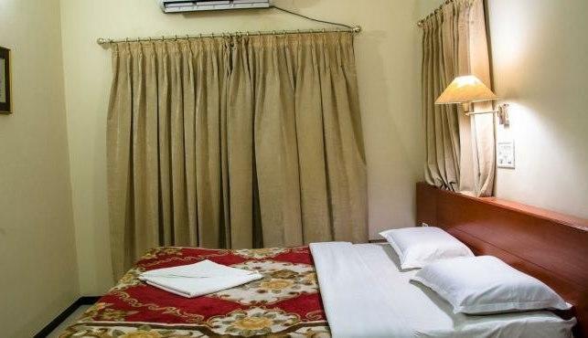 Bombay Tiffanys Lodge Mysore