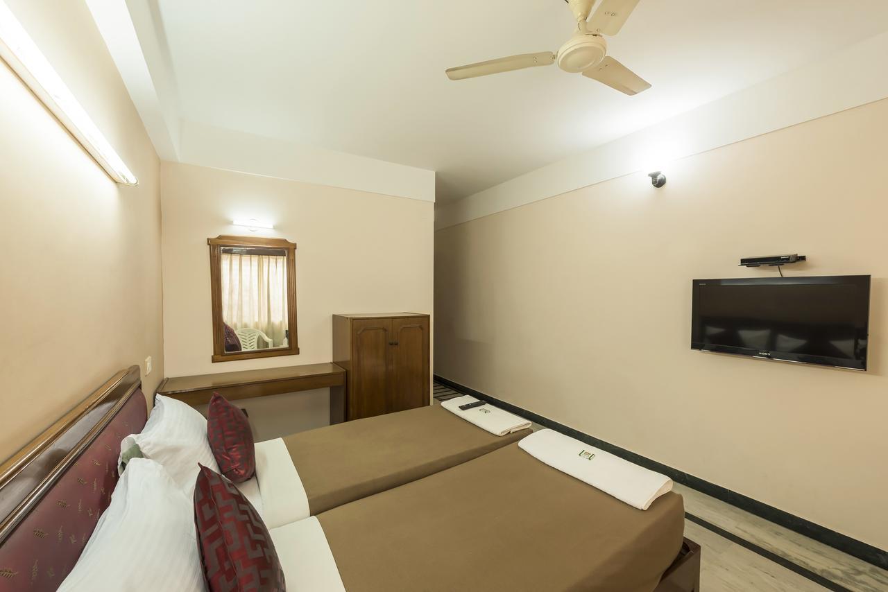Chandra Palace Lodge