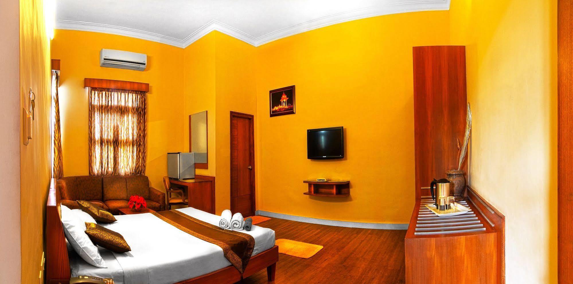 Hotel Sujatha Residency Mysore