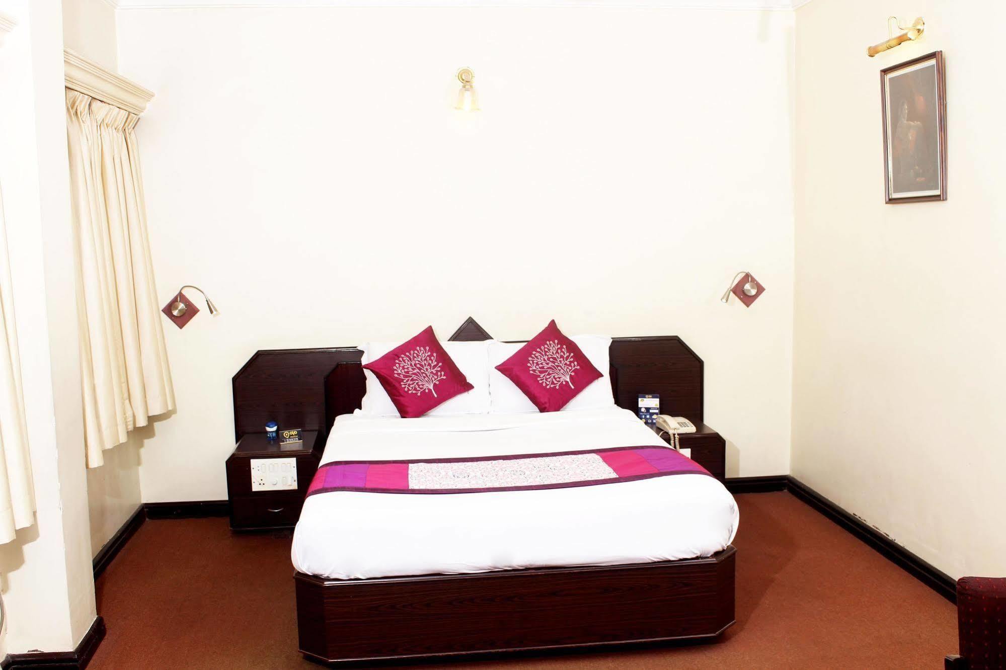 Treebo Trend Royal Hotel Mysore