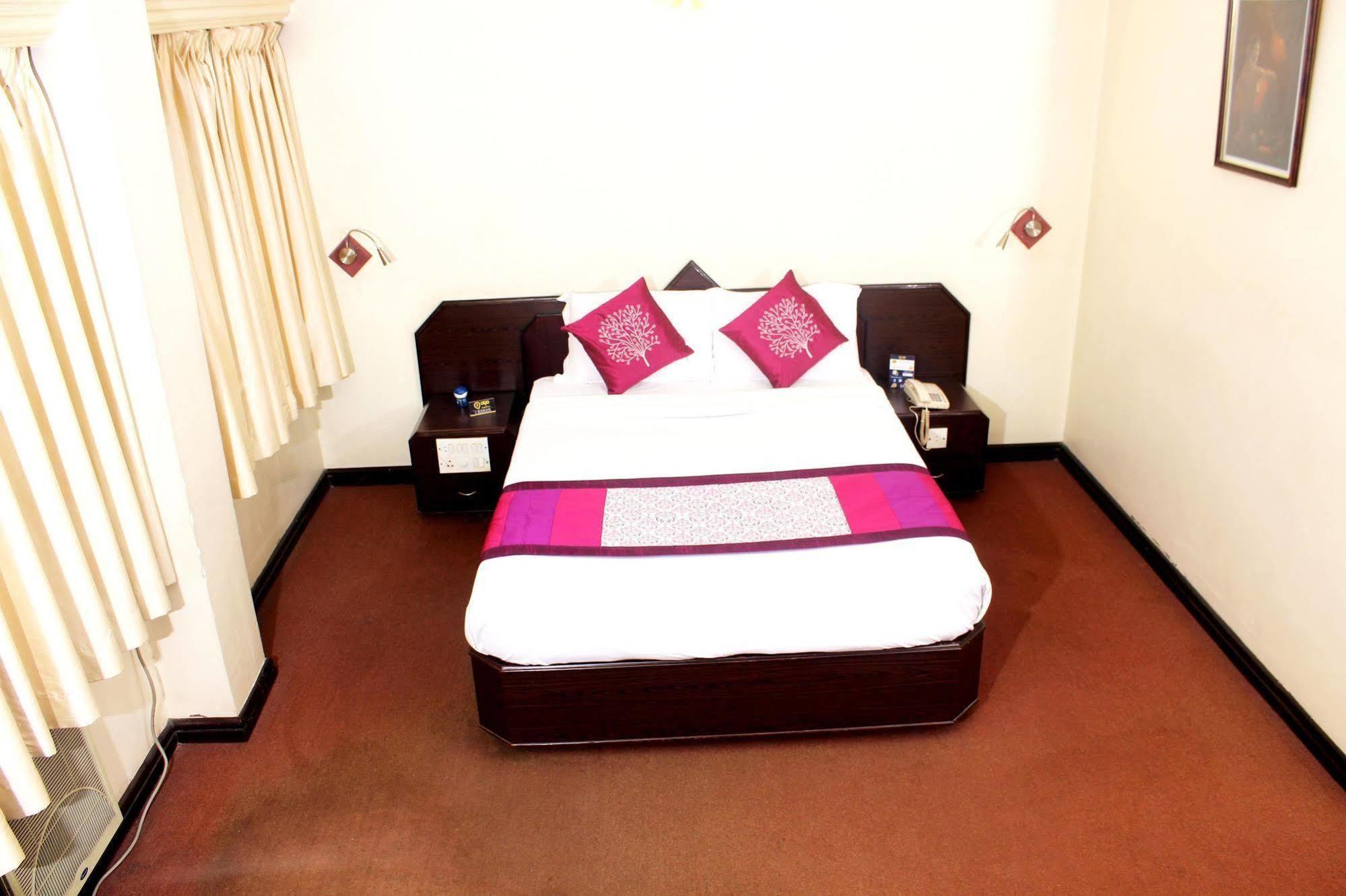 Hotel Treebo Trend Royal Mysore