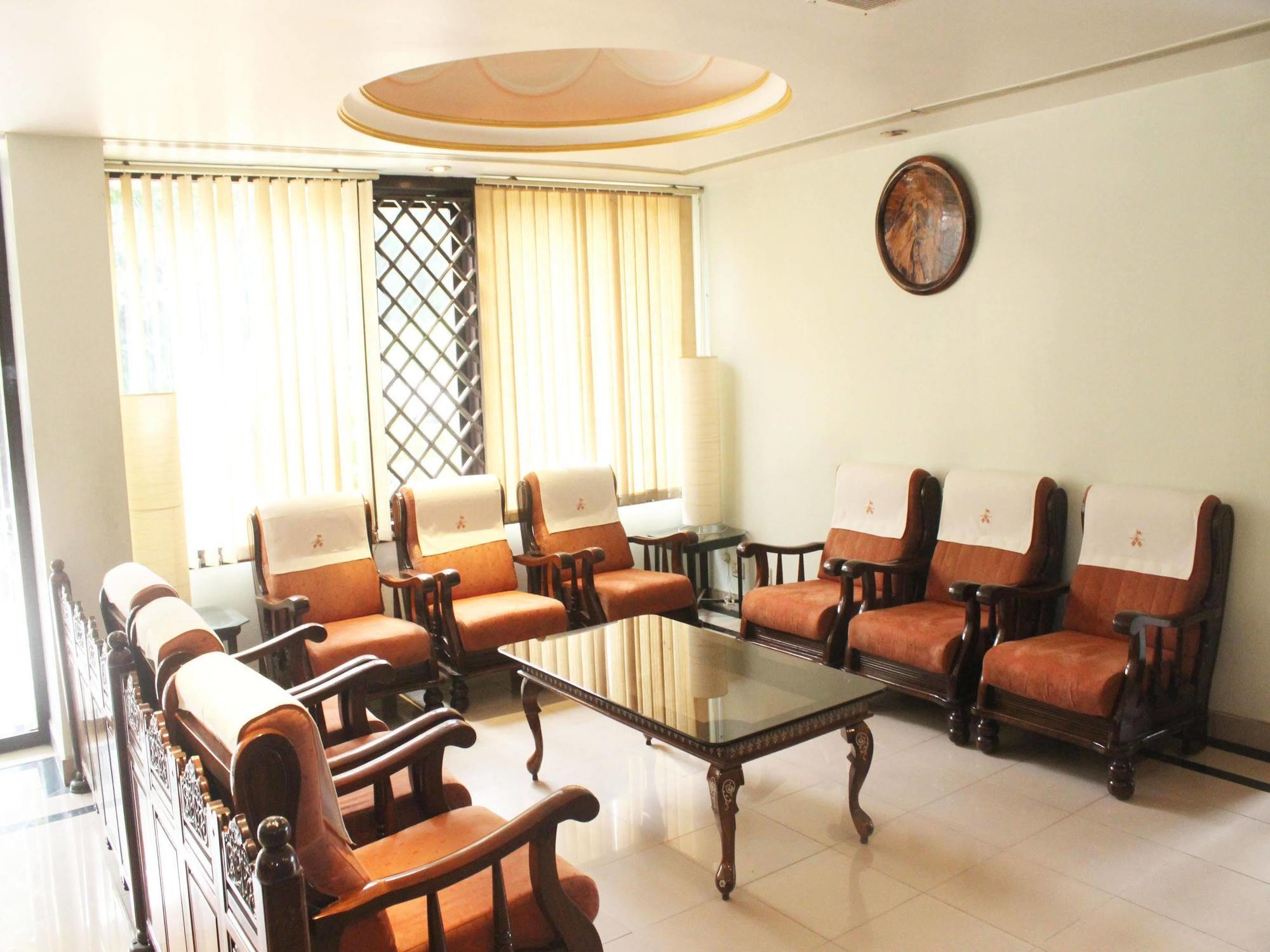 Hotel Royal