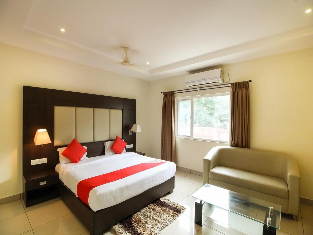 Hotel Golden Castle