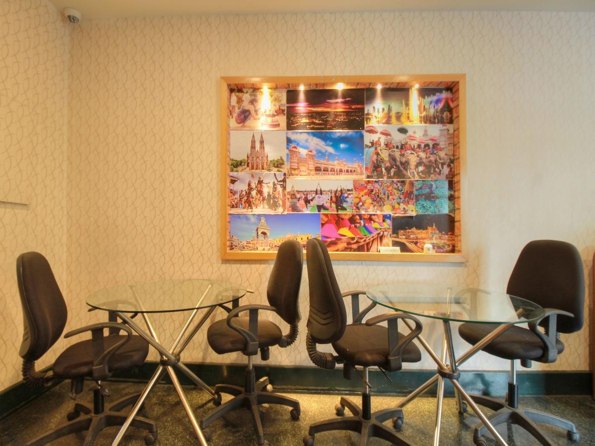 Oyo 1998 Nityotsava Residency Hotel 3*