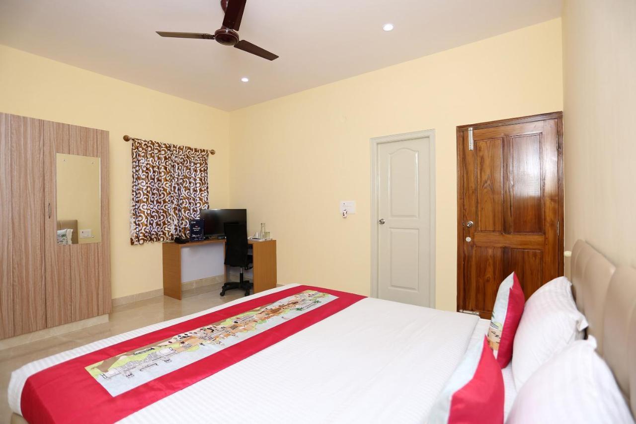 Oyo 9414 Golden Nest