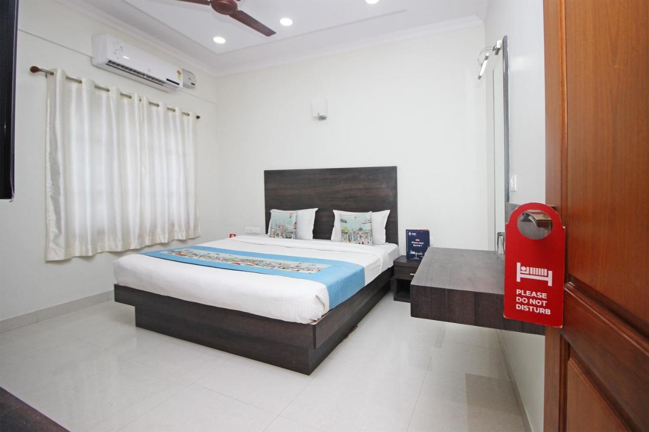 Oyo 9611 Chamundi Hills Hotel 3*