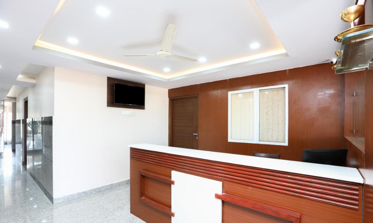 Treebo Trend Krishnaa Comfort Highway Hotel 3*