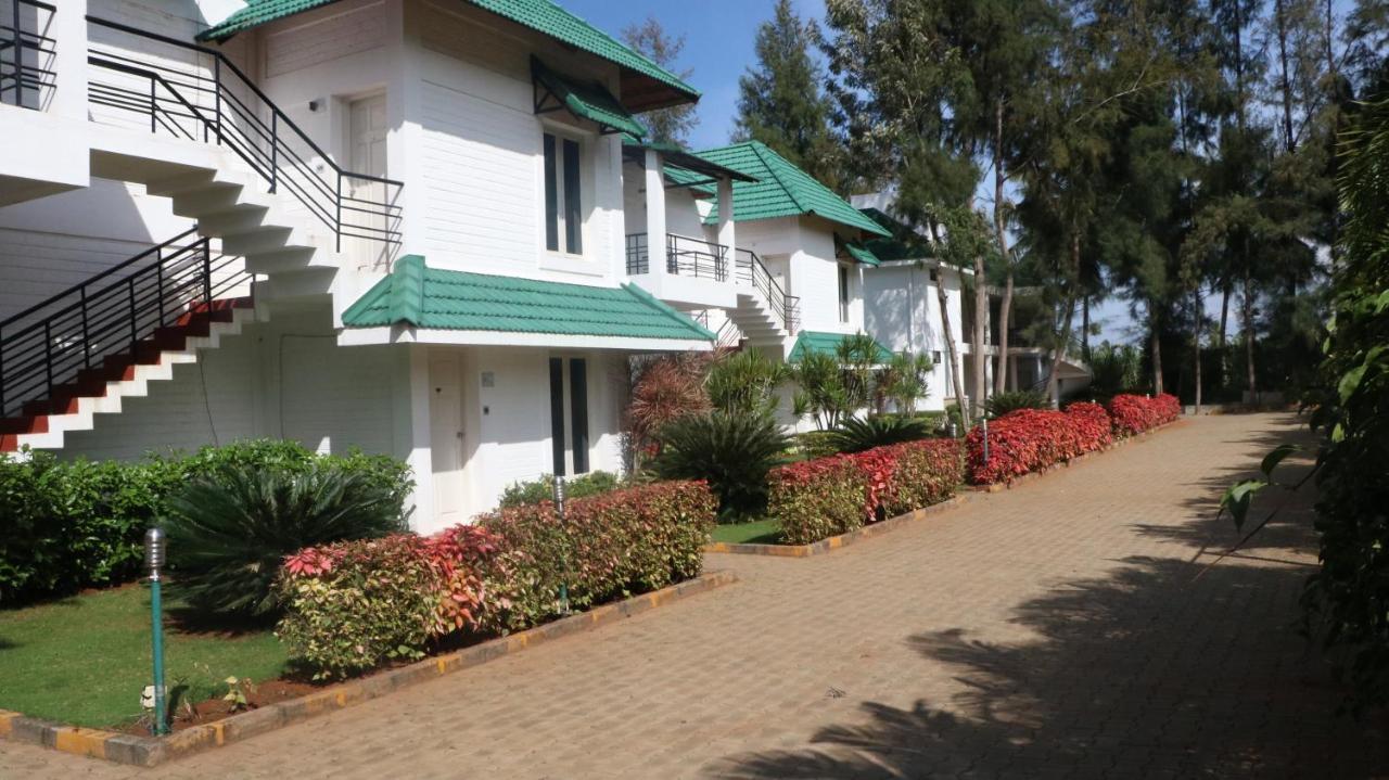 Young Island Resort *