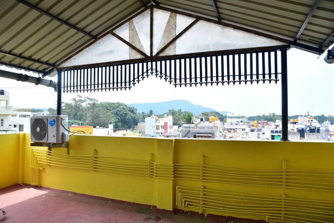 Shreyas Residency Lodge