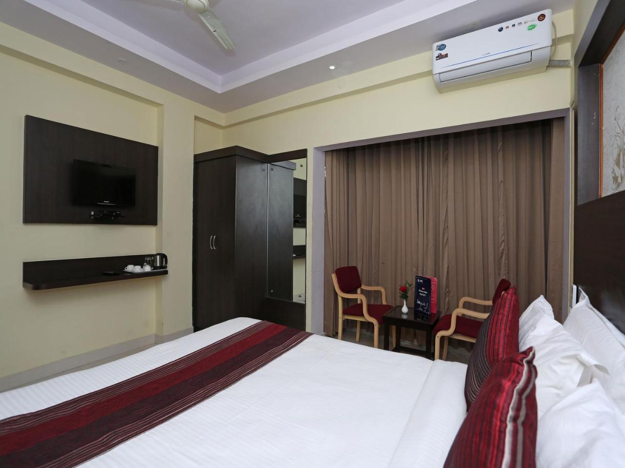Prakaash Comforts Hotel Mysore