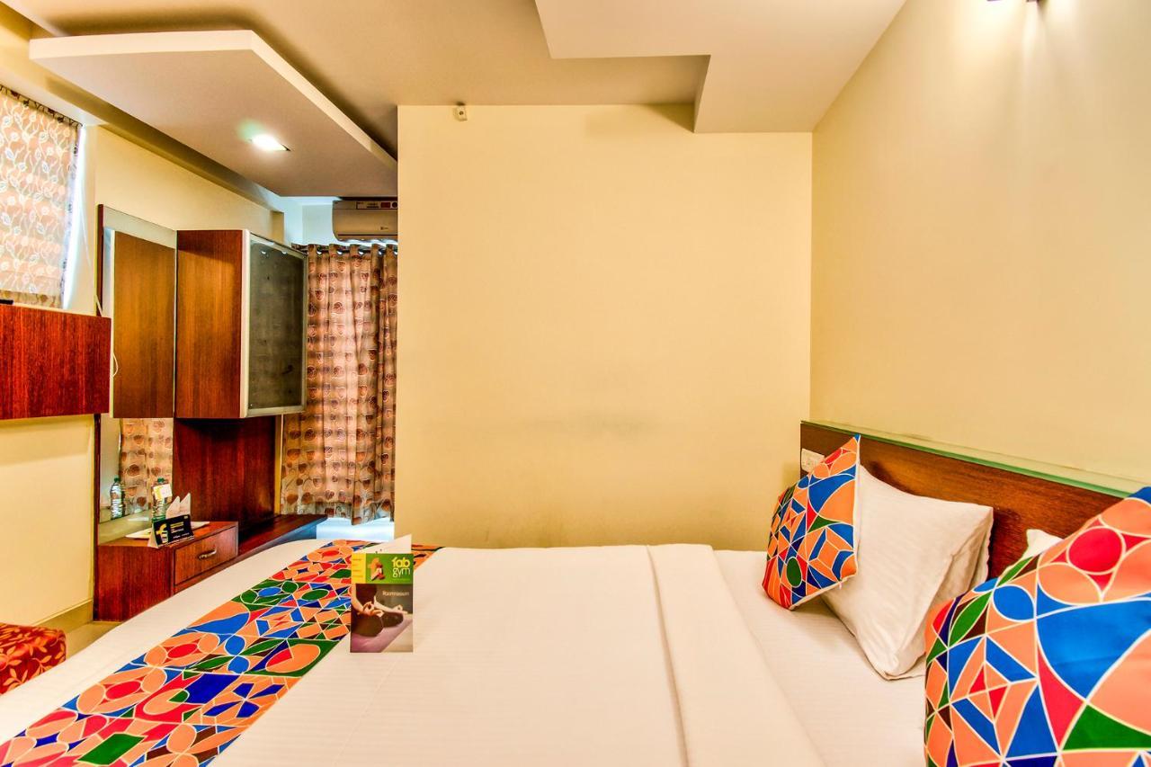 Hotel Fabhotel Kings L Grand 3*