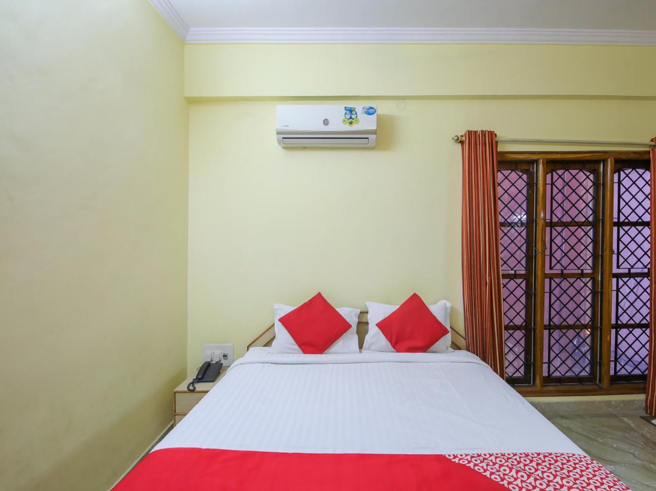 Oyo 22778 Mk Greens Mysore