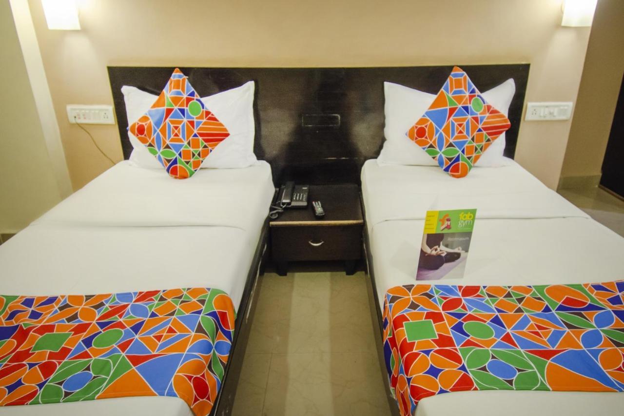 Sunshine Hotel