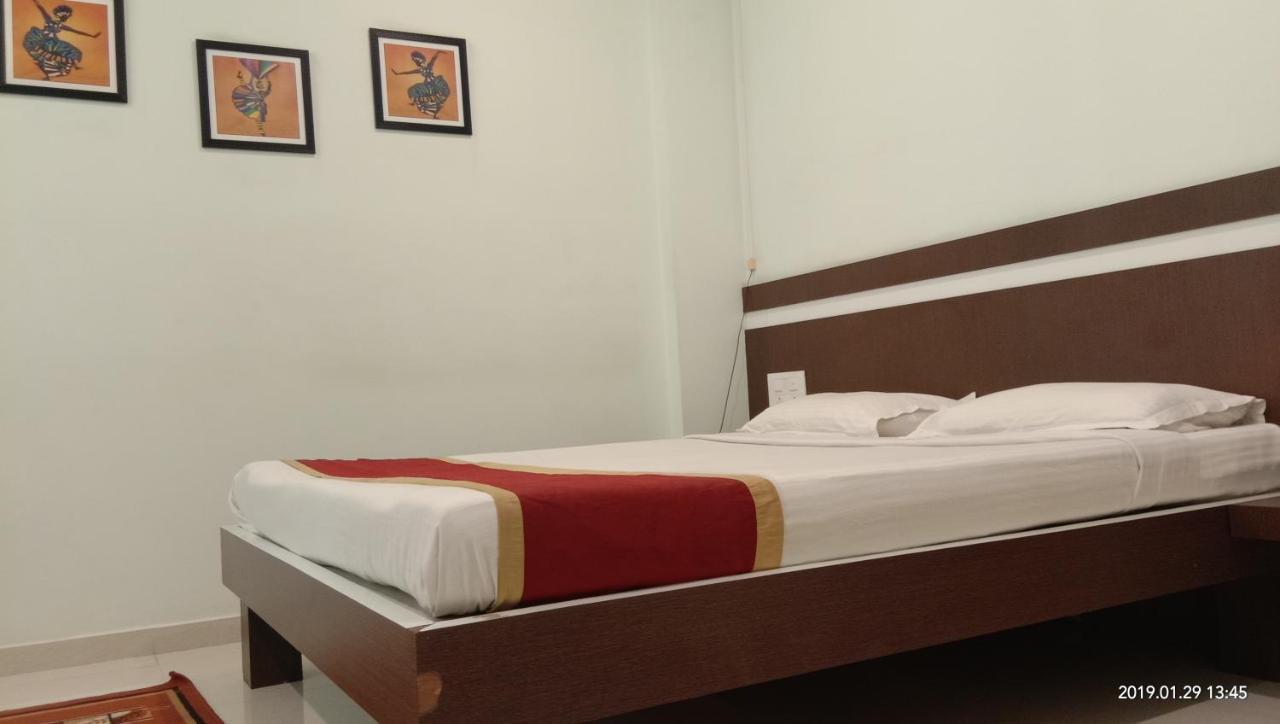 Golden Residency Hotel 2*
