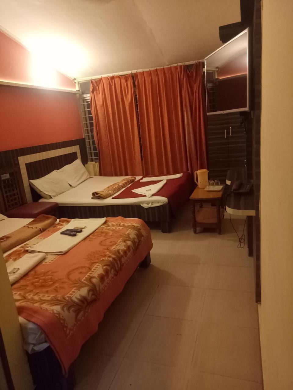 Lodge Sangeeth Mysore