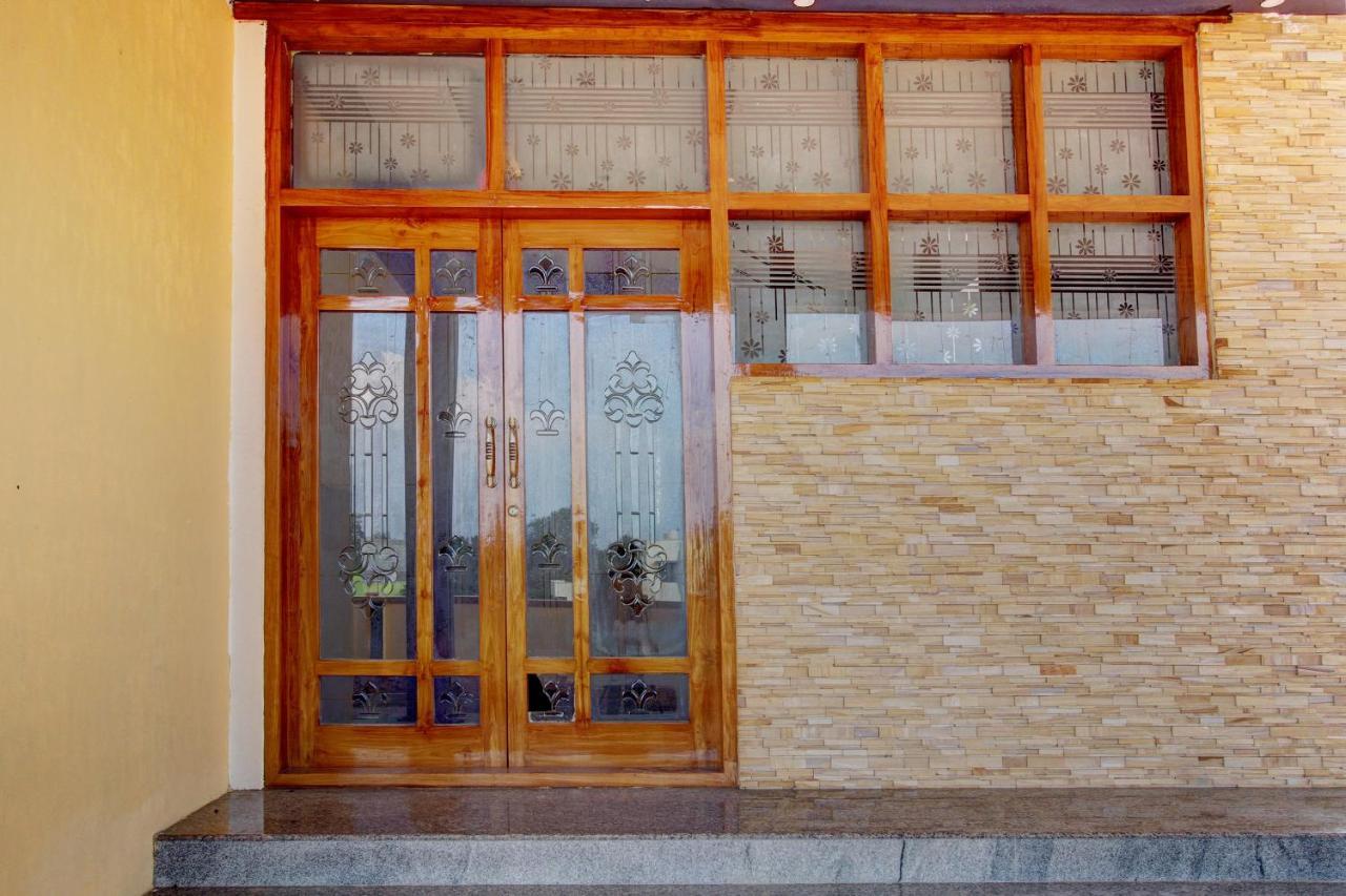 Oyo 26801 Ss Residency Hotel