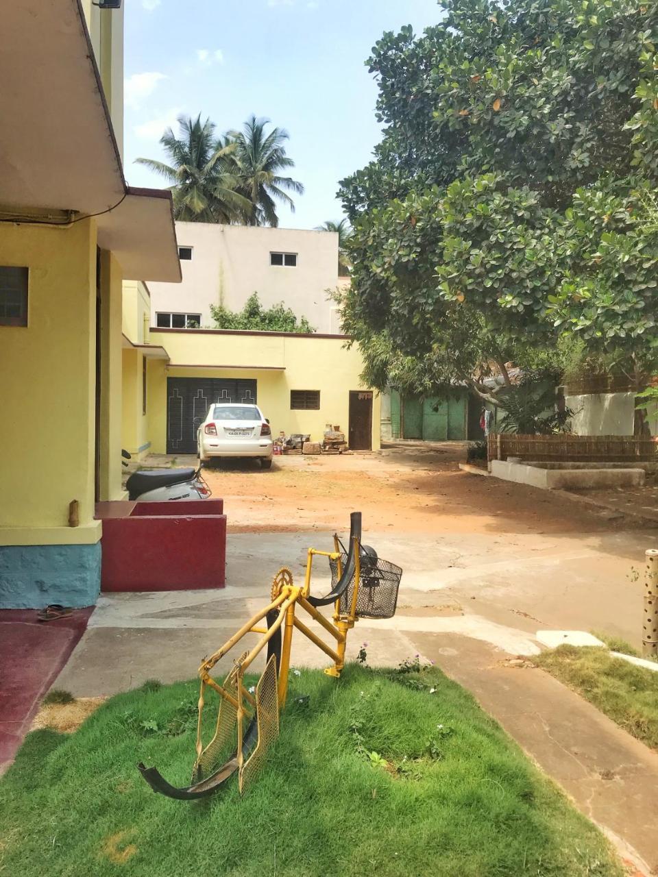 The Bunkers Ashram Hostel *
