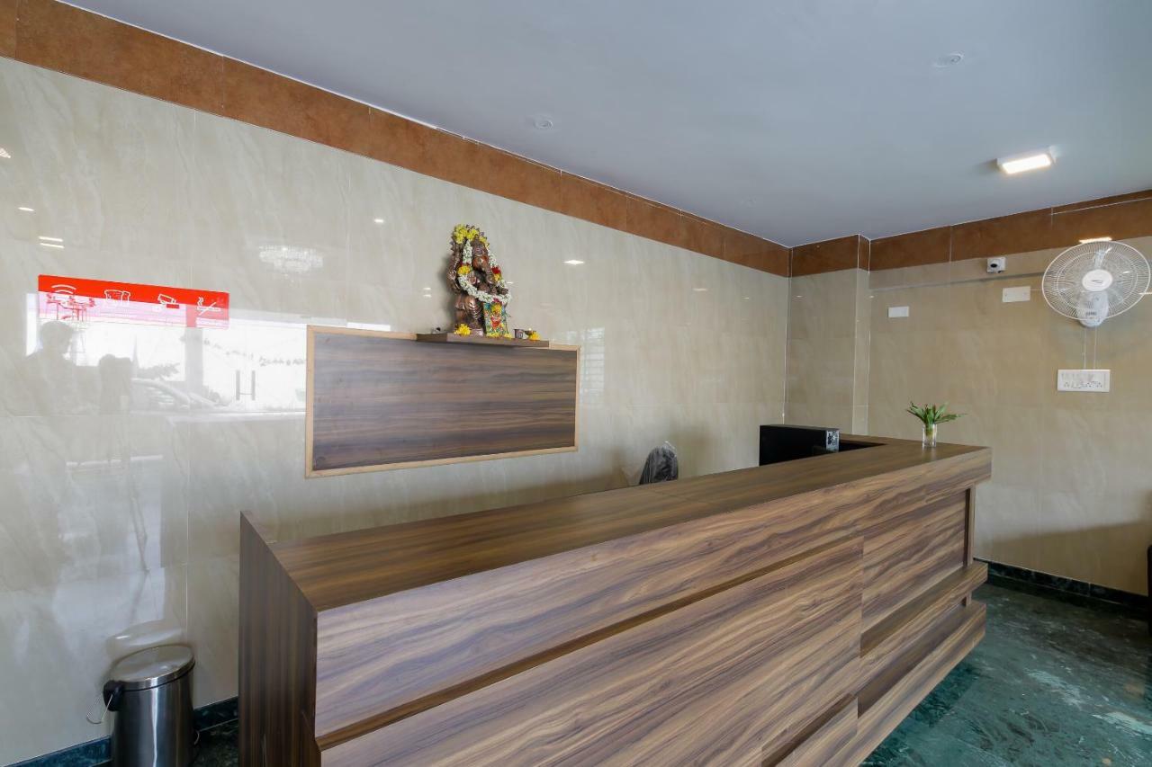 Capital O 22212 J K Golden Embassy Hotel 3*