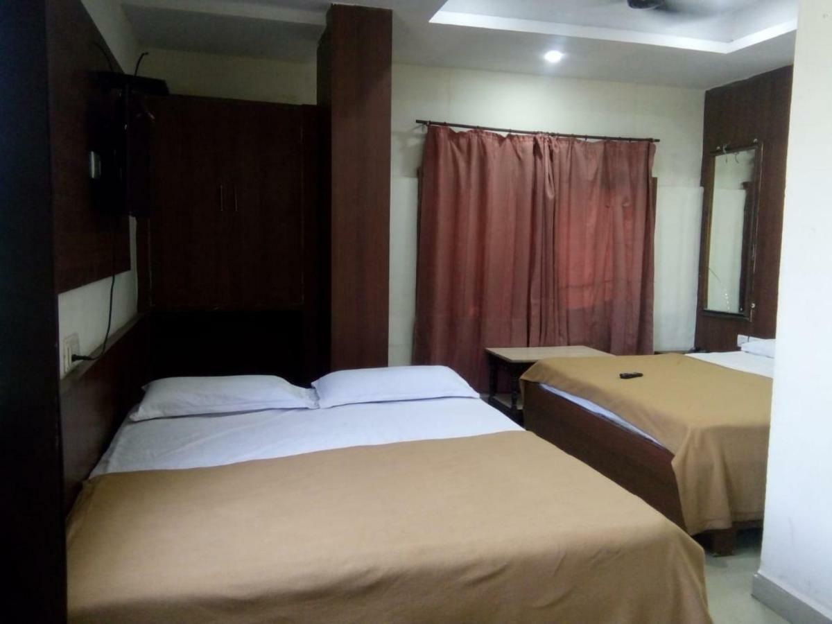 Dewans Residency Hotel *
