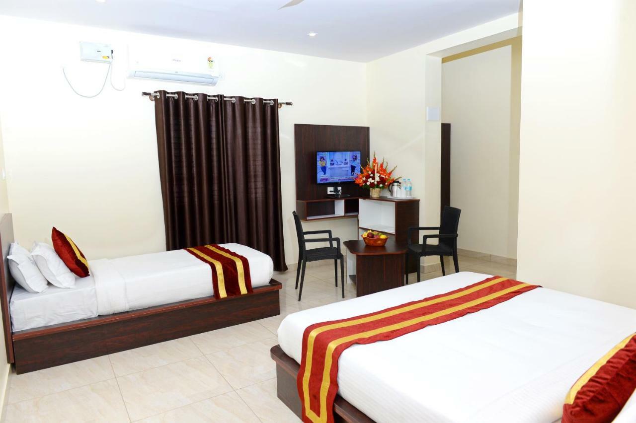 Surabhi Comforts Hotel