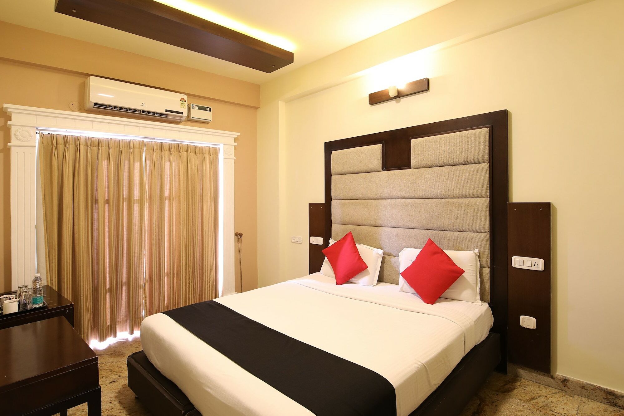 Crystal Paark 3* Mysore